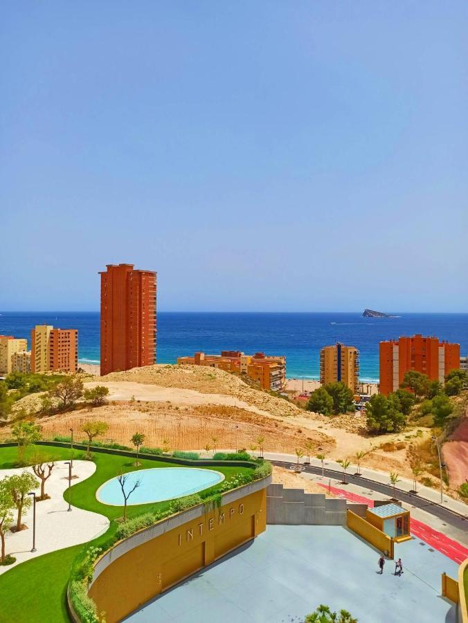 Intempo Benidorm Apartment Luaran gambar