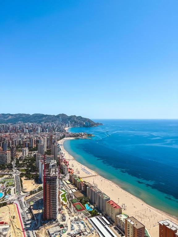 Intempo Benidorm Apartment Luaran gambar